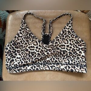 ZYIA Black and Tan Activewear Top